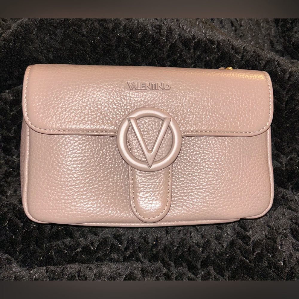 EUC Valentino Beige Leather Chain Crossbody/Shoulder Bag - Picture 2 of 7